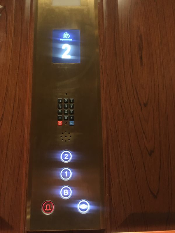 【思念果岭】您想要的别墅电梯是哪样的？蒂升别墅电梯的安装效果您还满意吗？